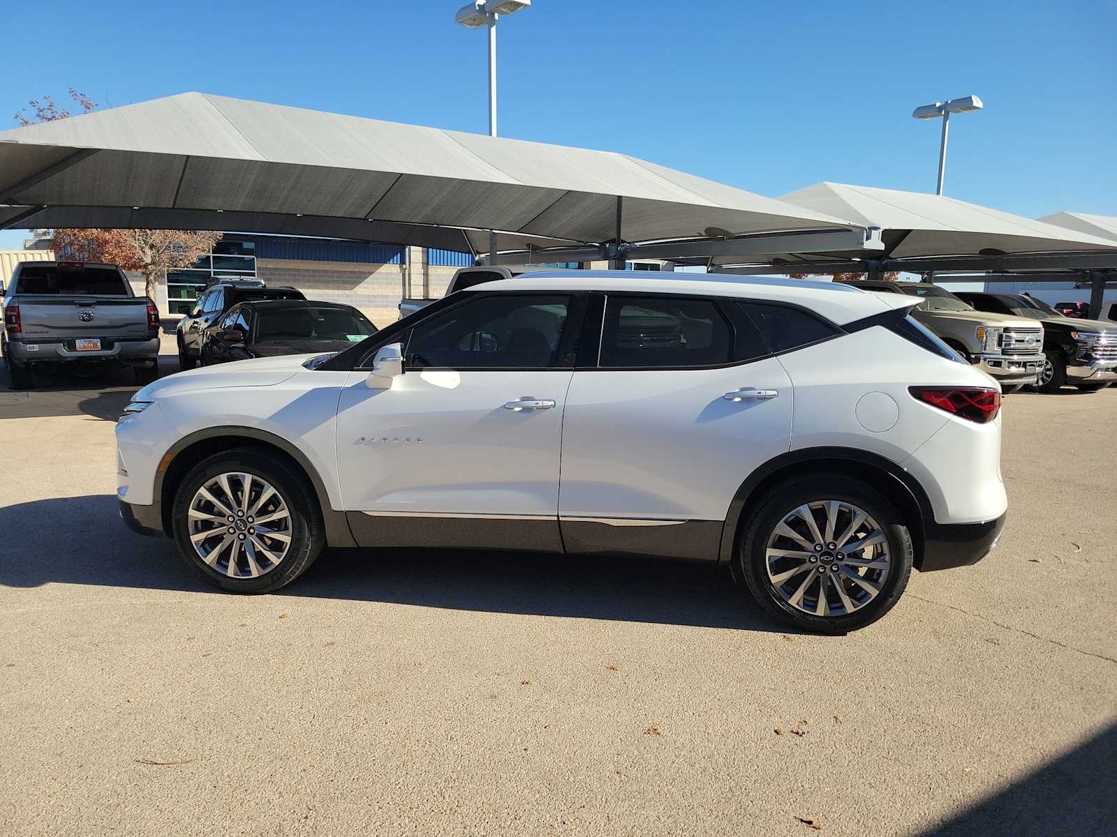 Thumbnail: 2024 Chevrolet Blazer - 3