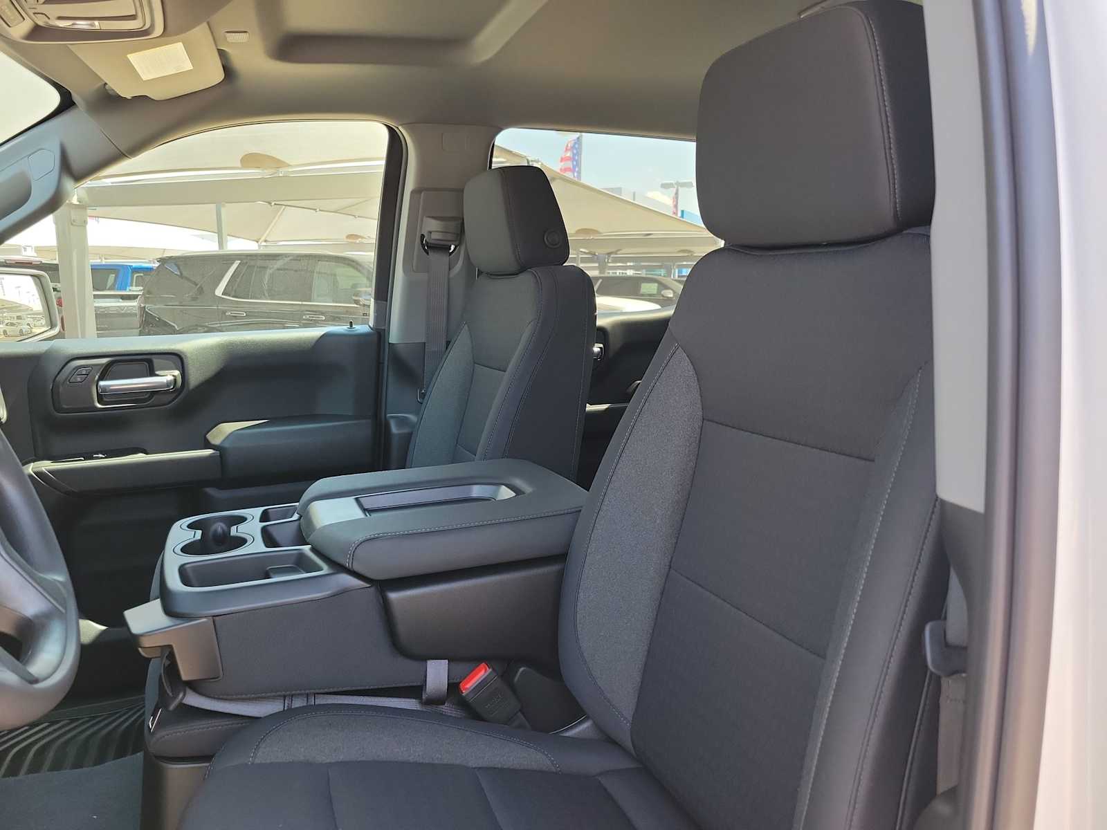 Thumbnail: 2026 Chevrolet Silverado 1500 - 11