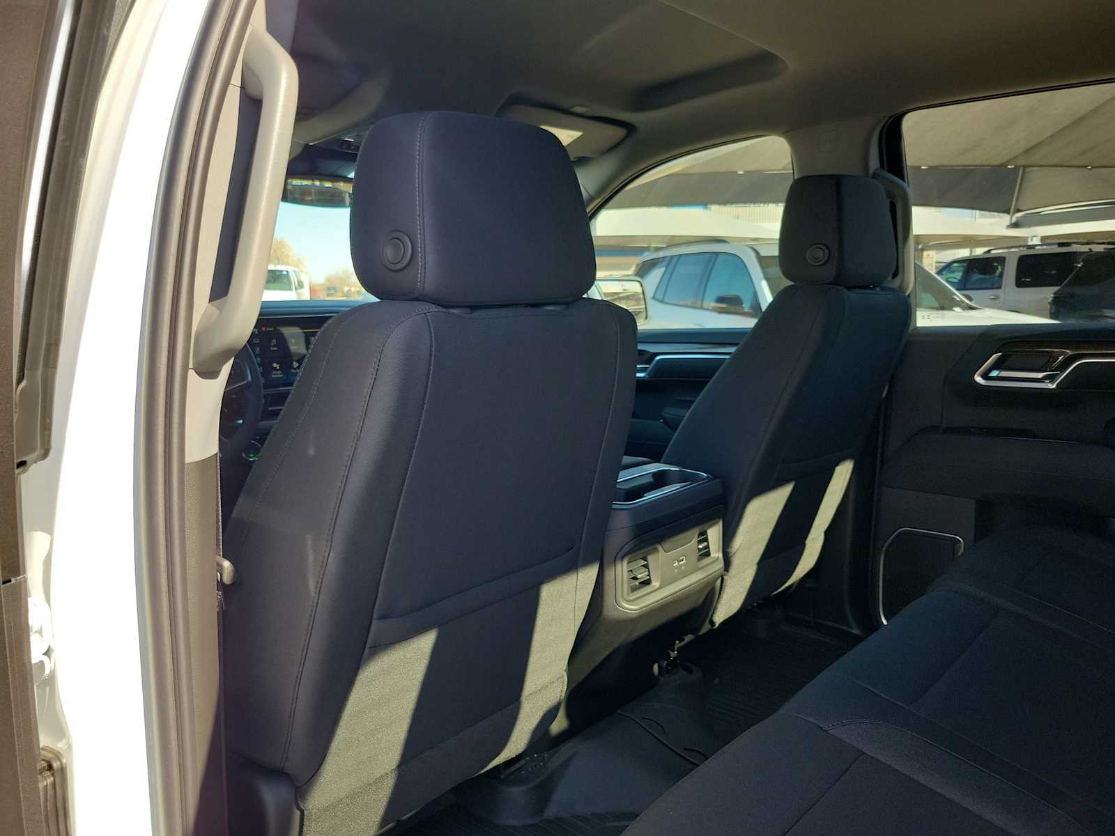 Thumbnail: 2026 Chevrolet Silverado 1500 - 8