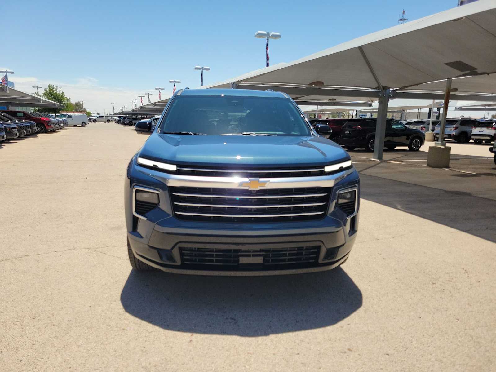 Thumbnail: 2026 Chevrolet Traverse - 3