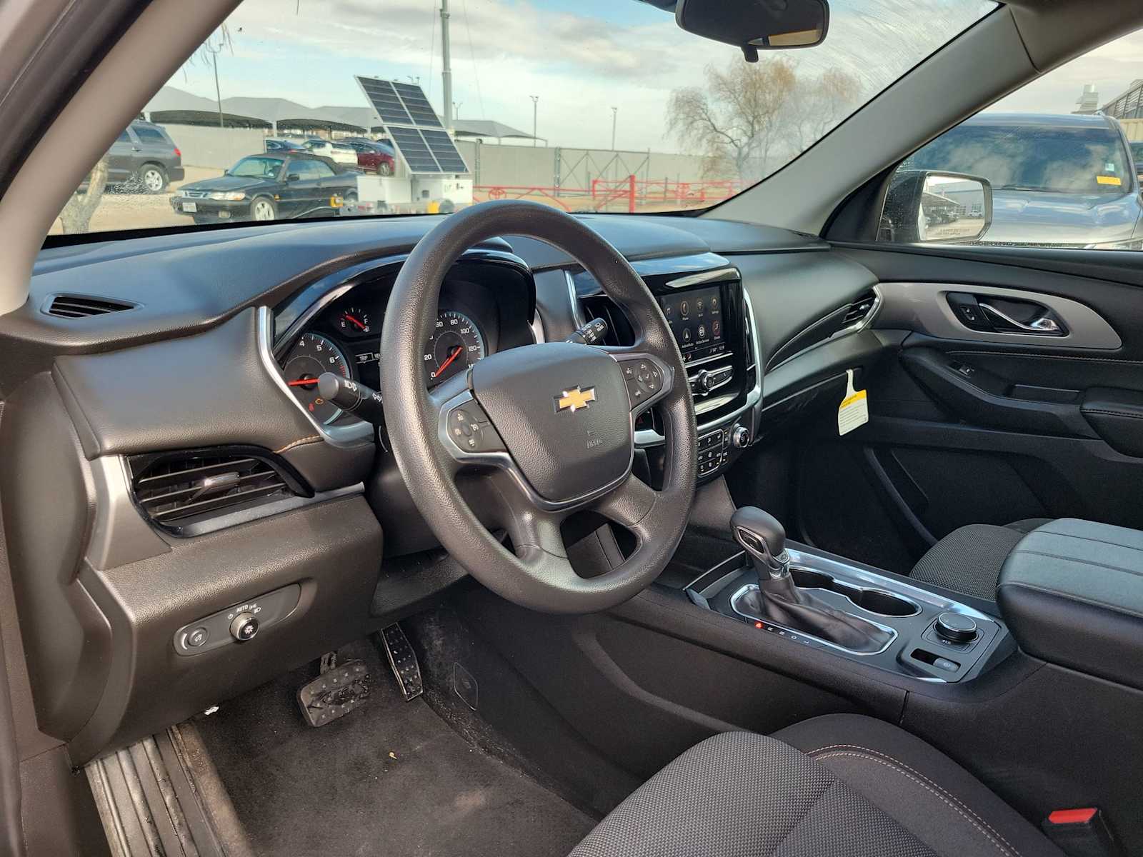 Thumbnail: 2021 Chevrolet Traverse - 2