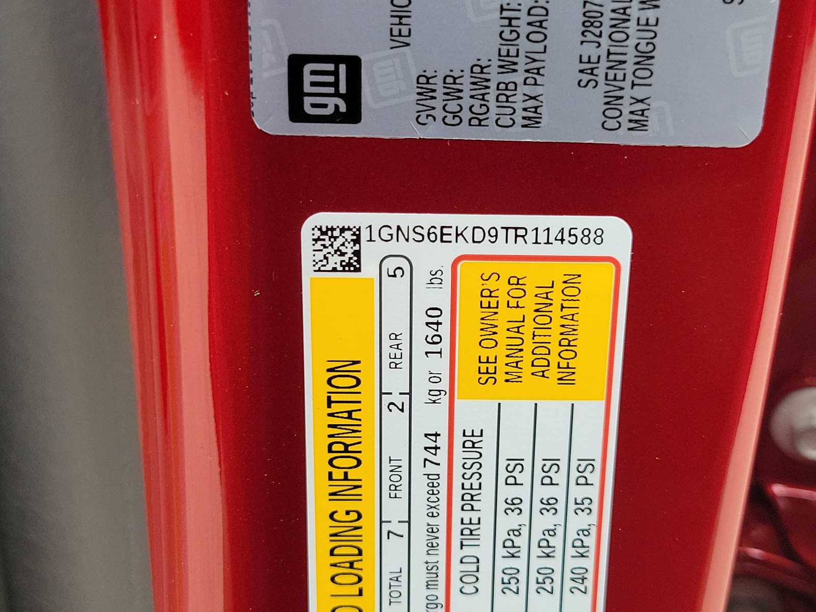 Thumbnail: 2026 Chevrolet Suburban - 21