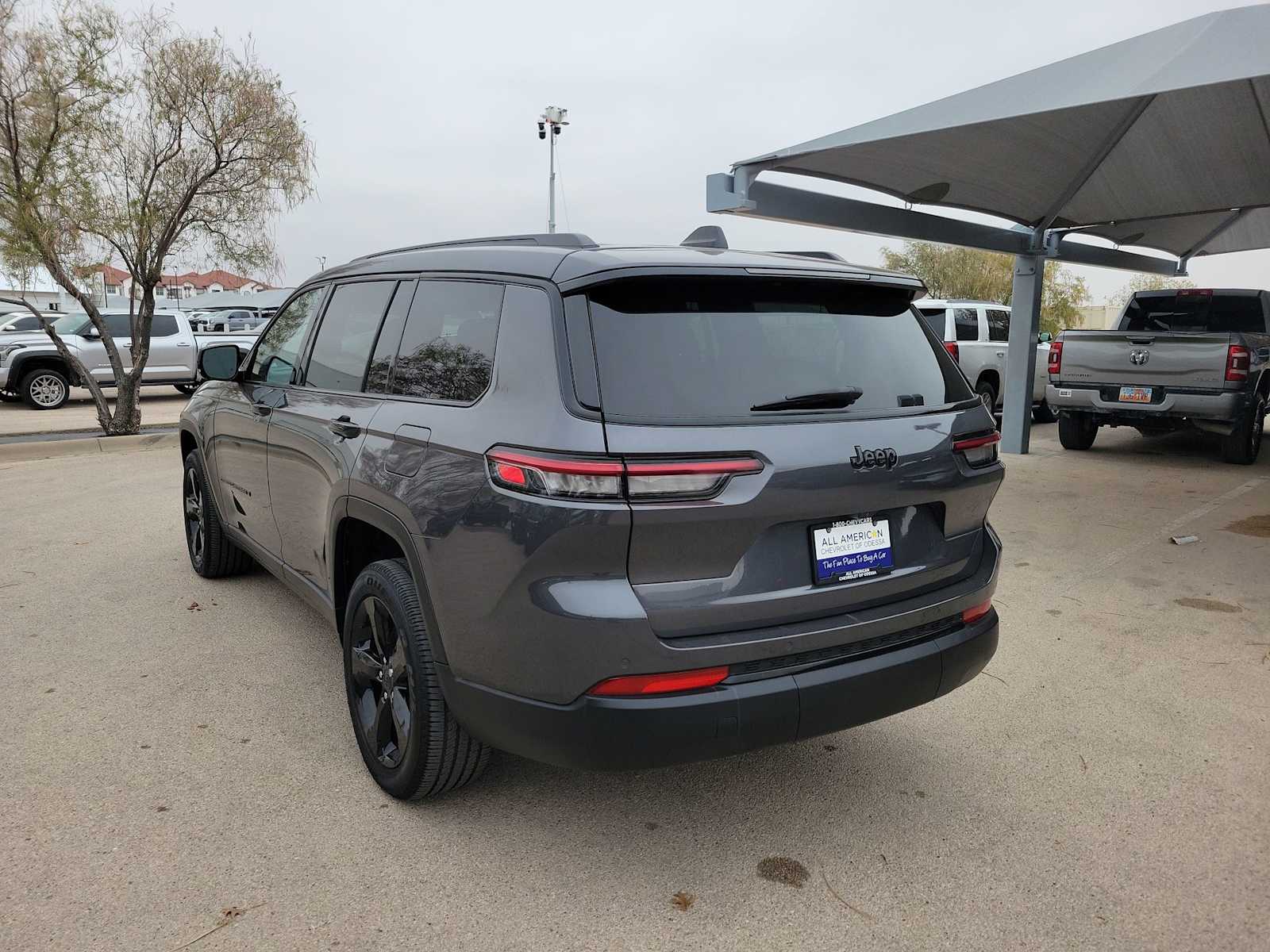 Thumbnail: 2025 Jeep Grand Cherokee L - 4