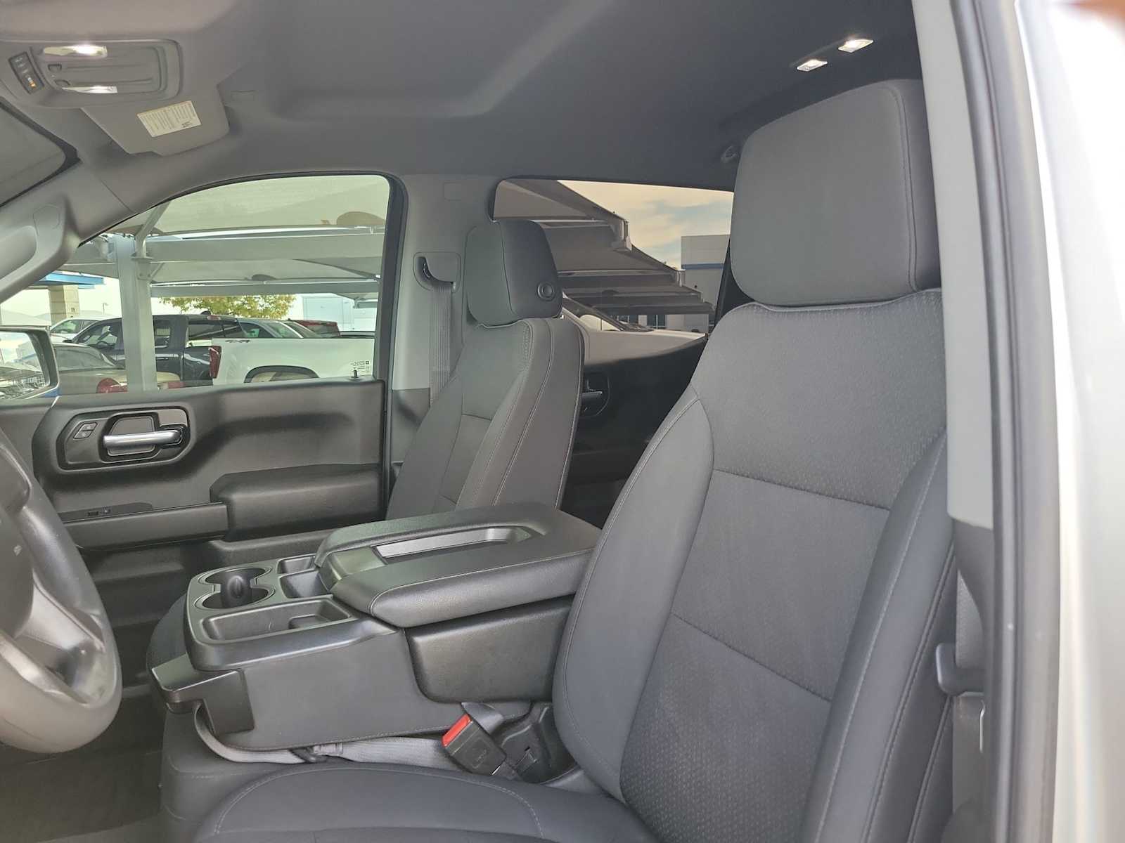 Thumbnail: 2021 Chevrolet Silverado 1500 - 11