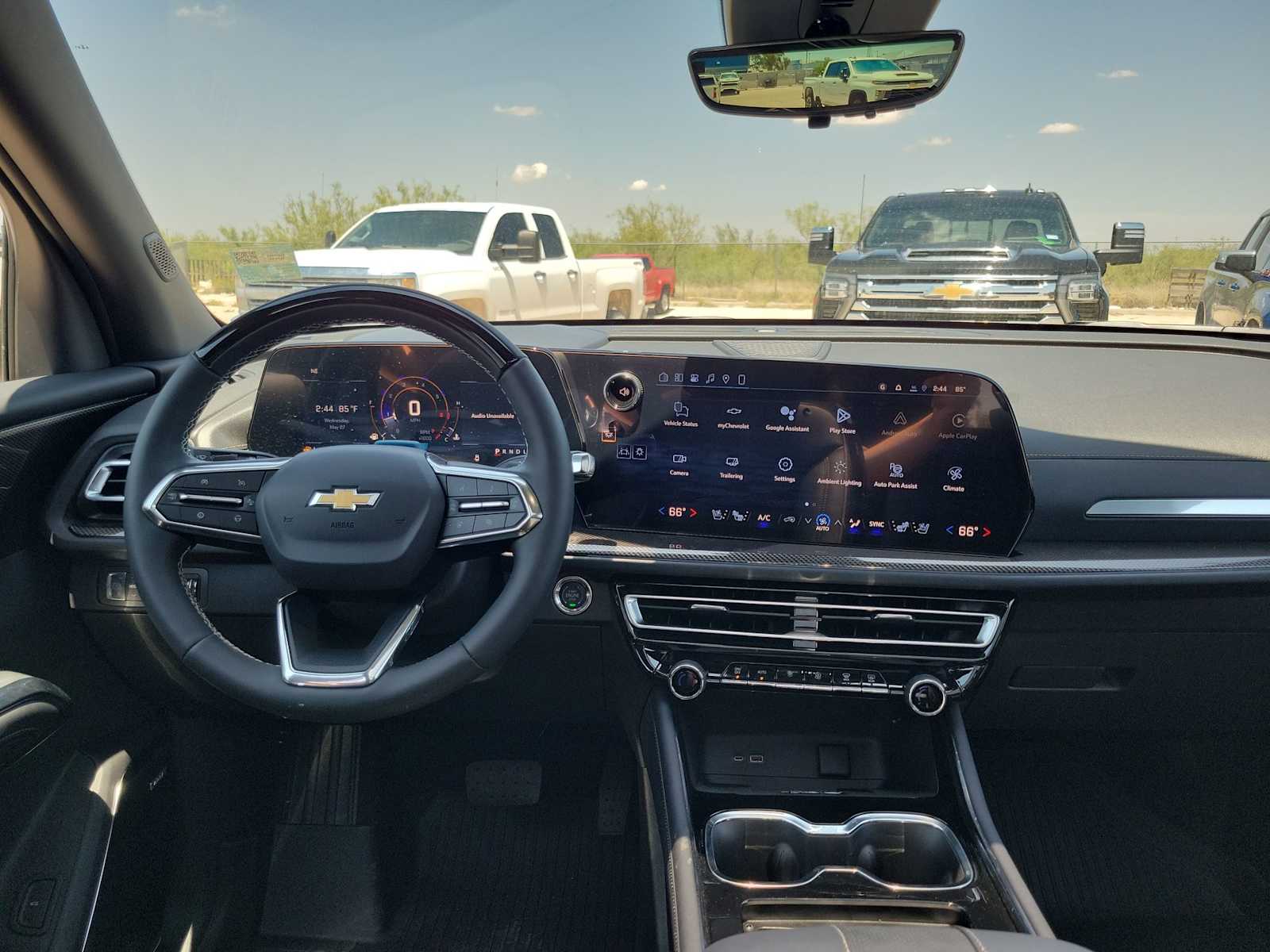 Thumbnail: 2026 Chevrolet Traverse - 14