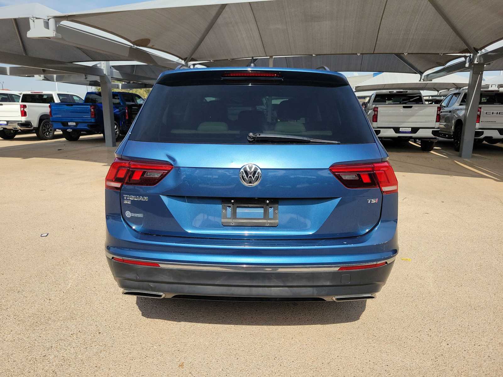 Thumbnail: 2018 Volkswagen Tiguan - 5