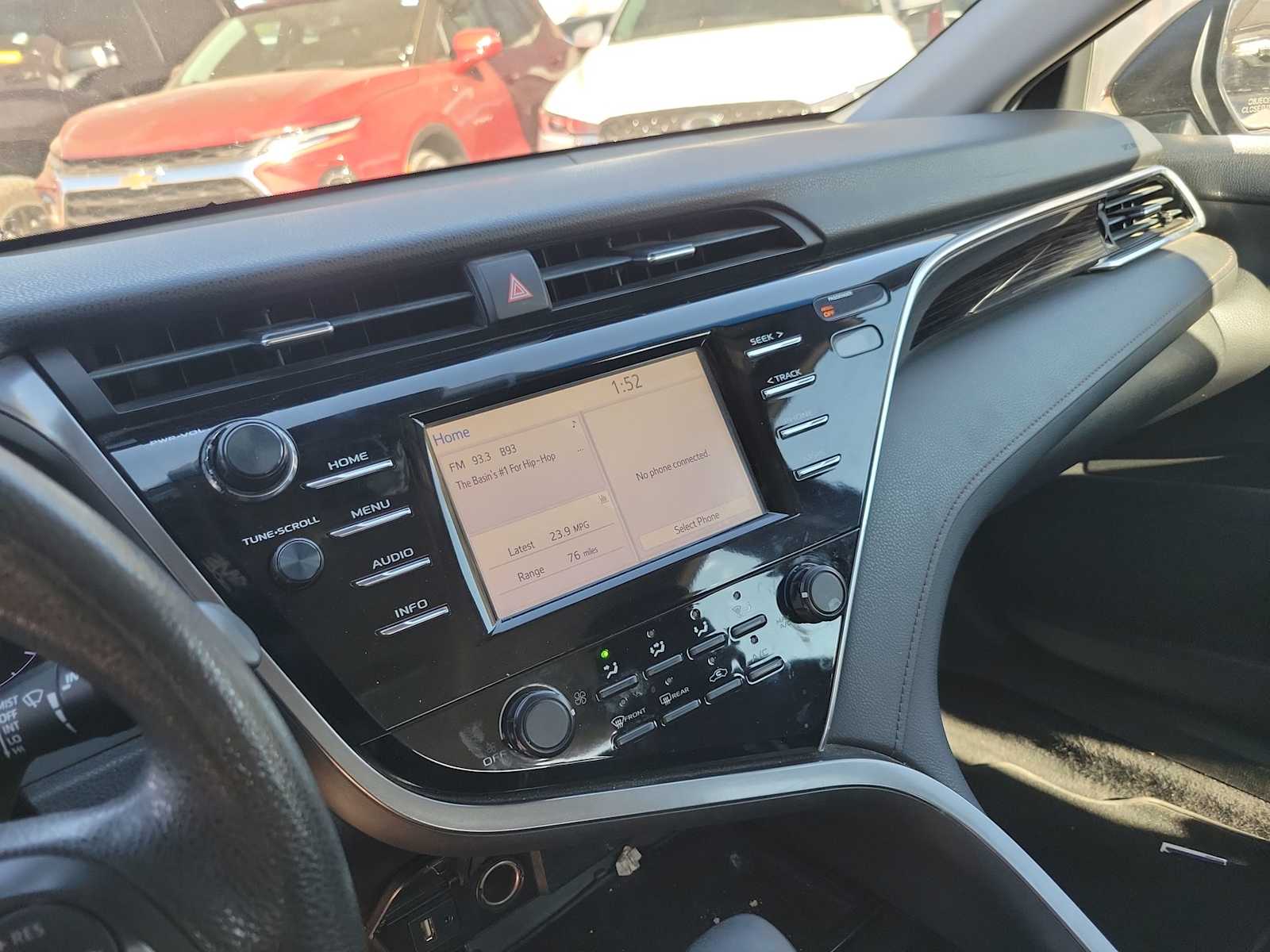 Thumbnail: 2018 Toyota Camry - 20