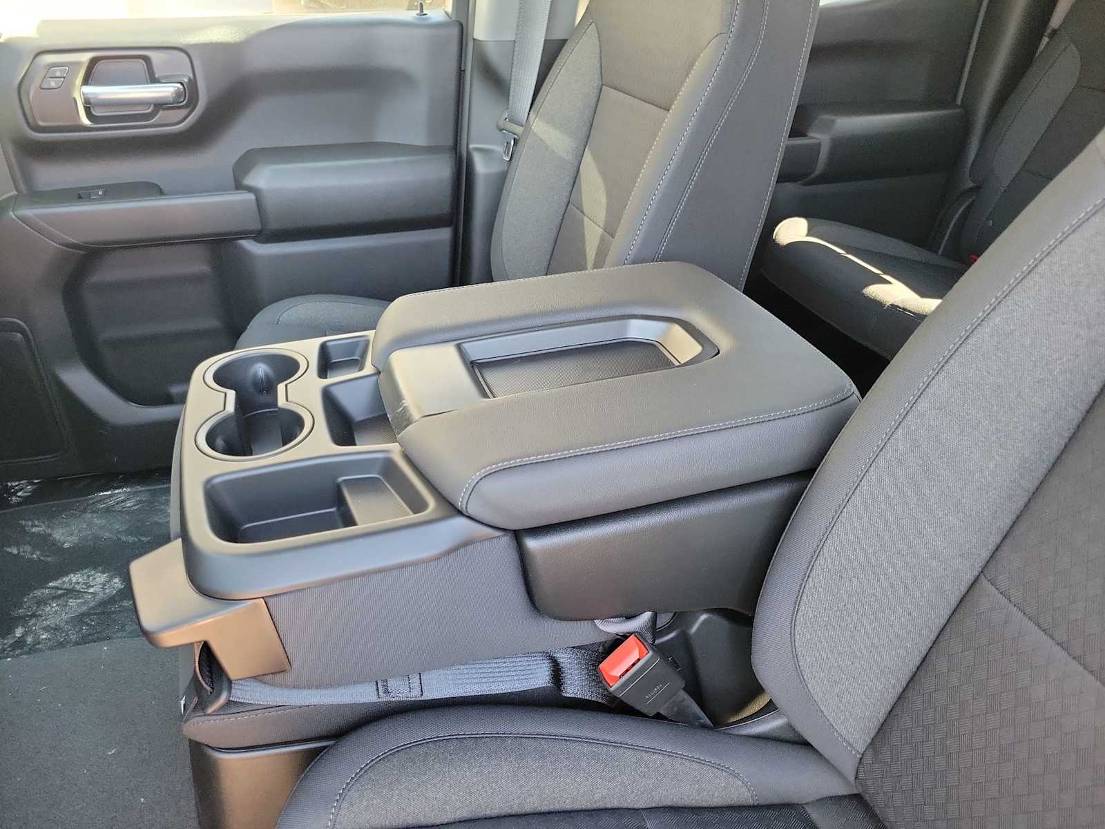 Thumbnail: 2026 Chevrolet Silverado 1500 - 16