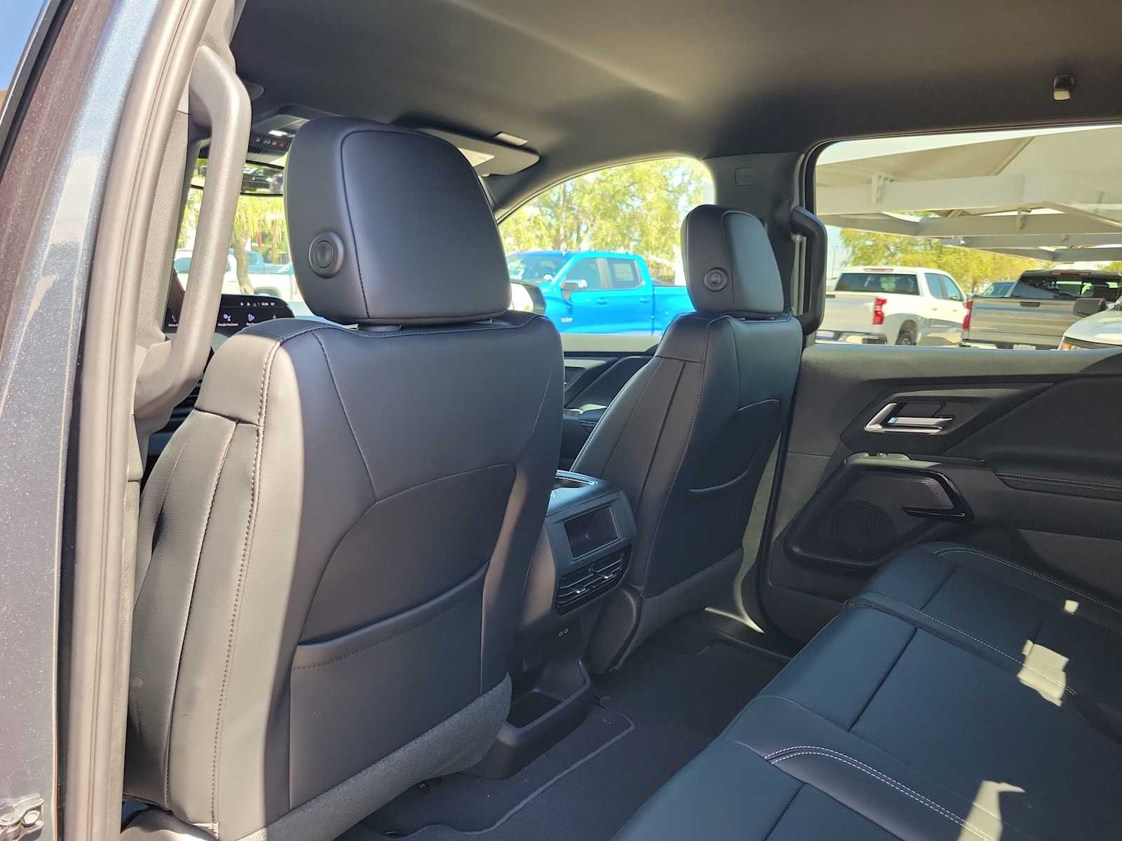 Thumbnail: 2026 Chevrolet Silverado EV - 12