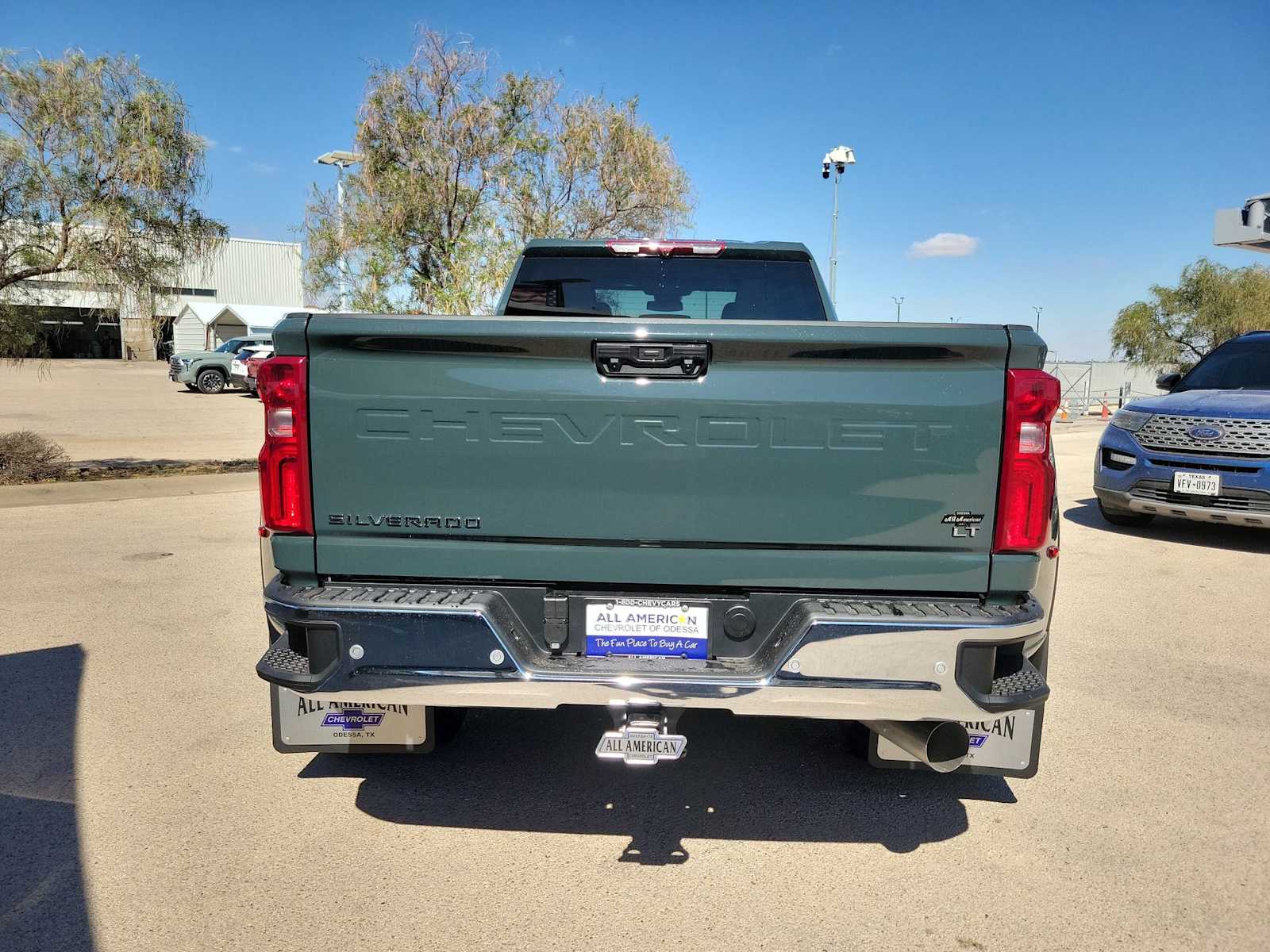 Thumbnail: 2026 Chevrolet Silverado 3500 - 5