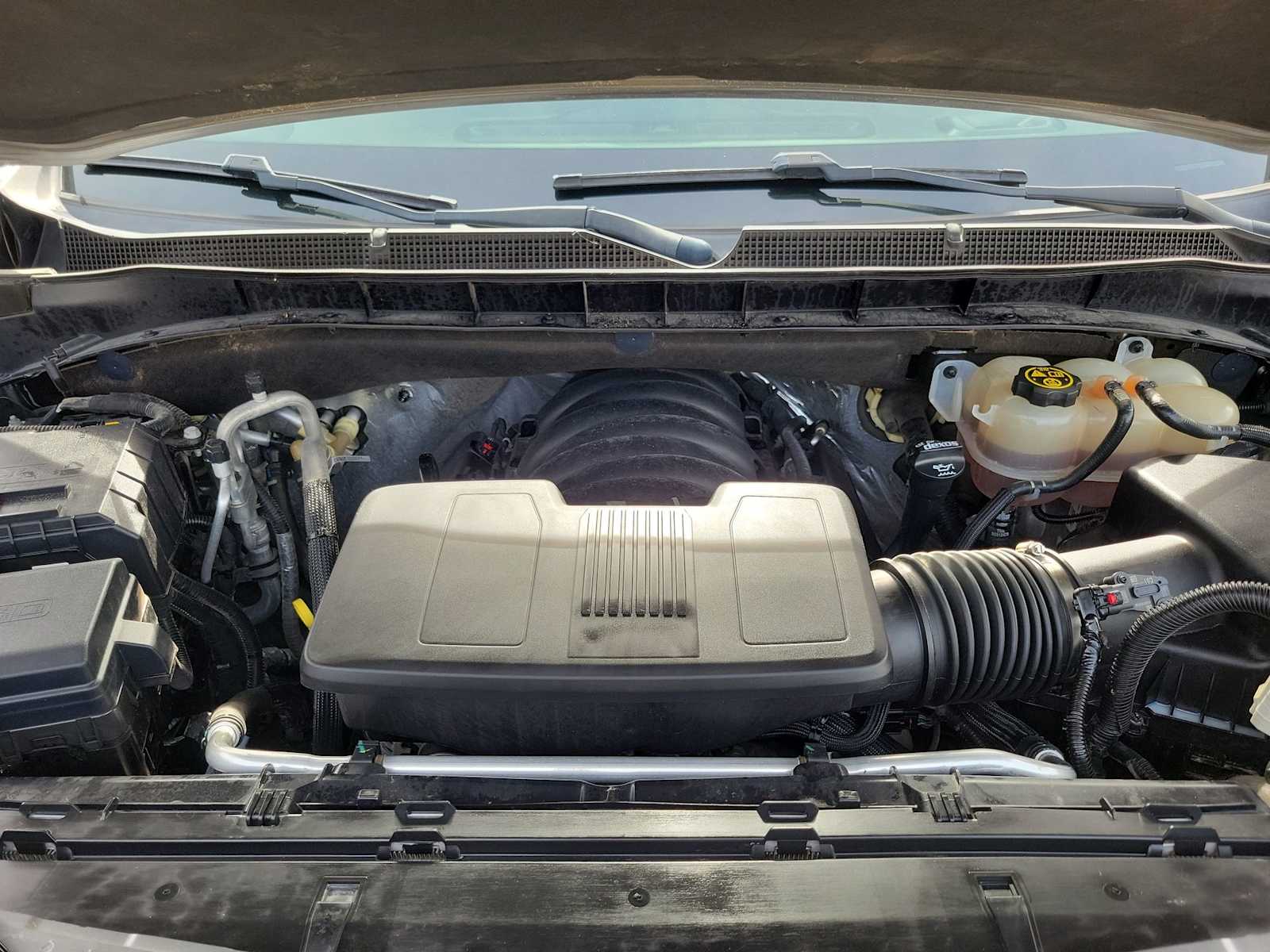 Thumbnail: 2022 Chevrolet Tahoe - 9