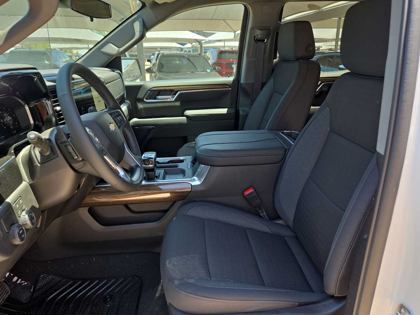 Thumbnail: 2026 Chevrolet Silverado 1500 - 15