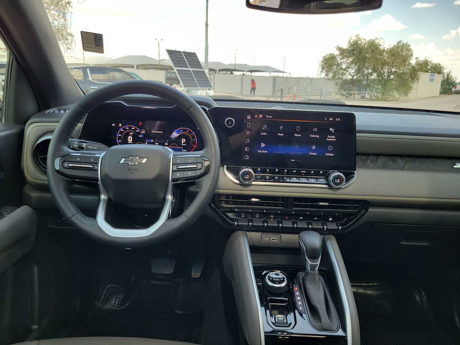 Thumbnail: 2023 Chevrolet Colorado - 10