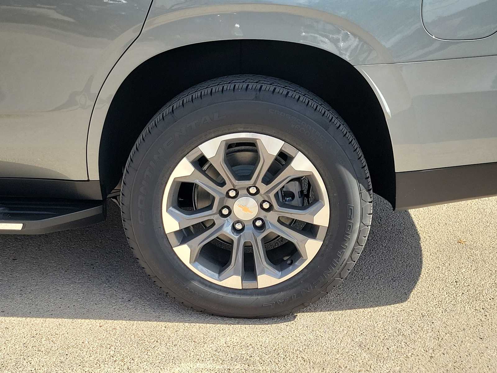 Thumbnail: 2026 Chevrolet Tahoe - 8