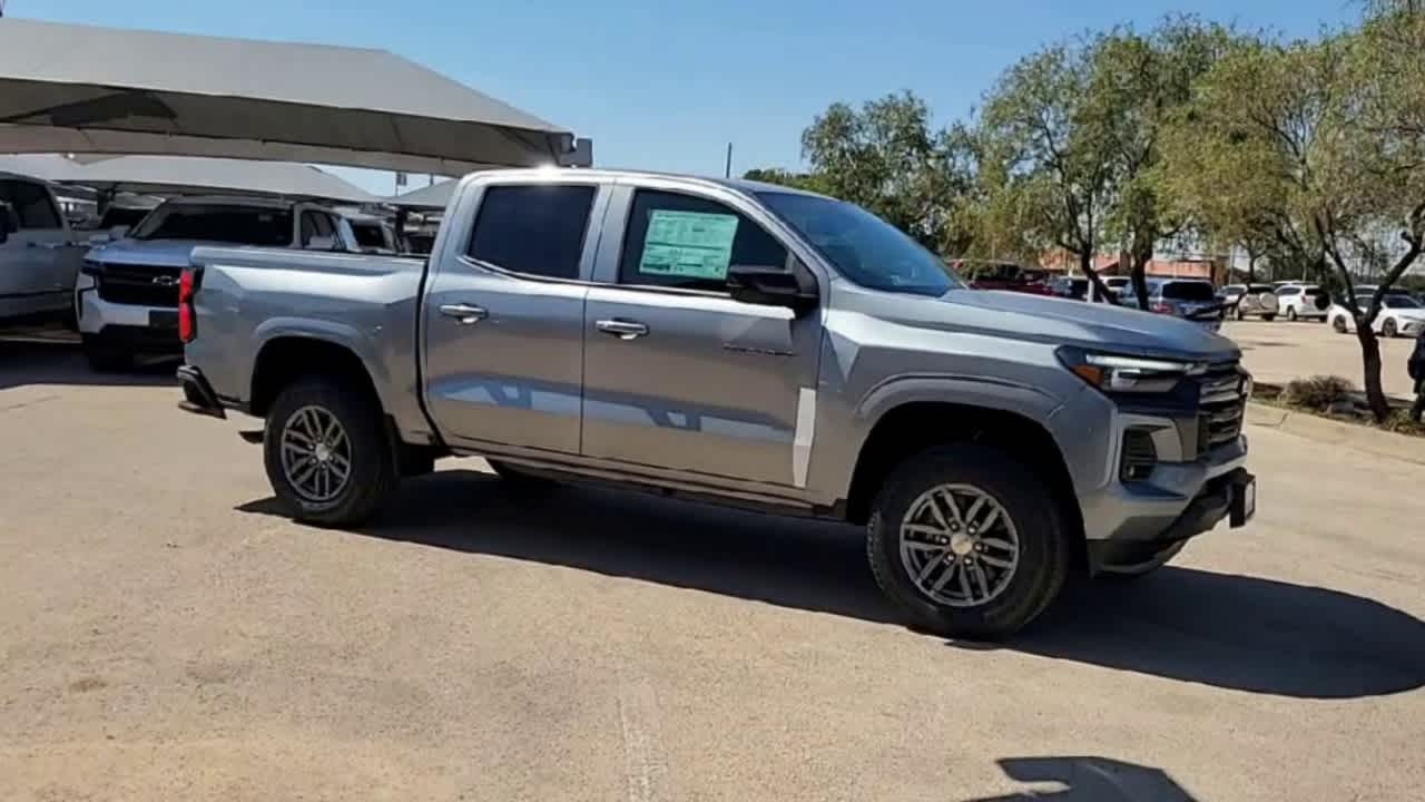 Thumbnail: 2026 Chevrolet Colorado - 3