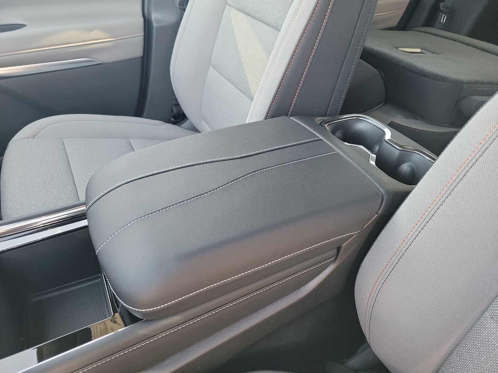 Thumbnail: 2026 Chevrolet Traverse - 16