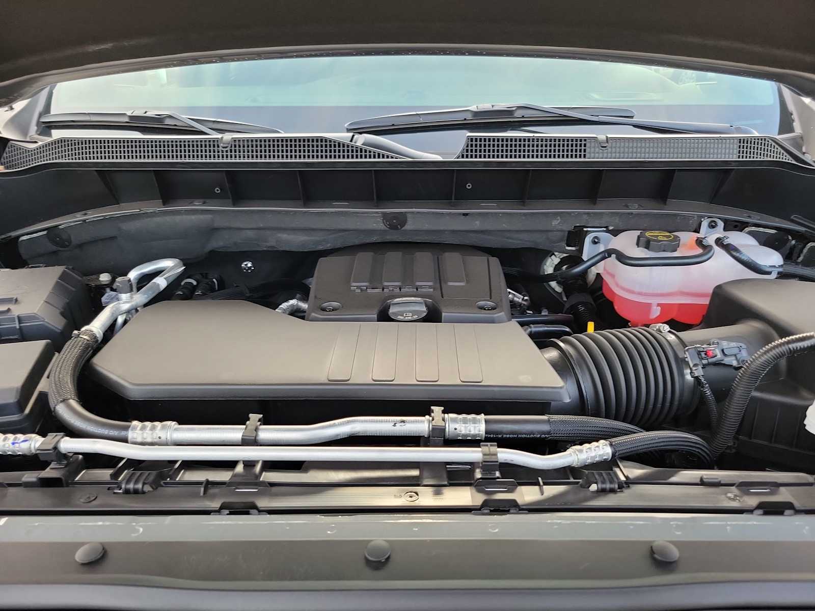 Thumbnail: 2026 Chevrolet Silverado 1500 - 13