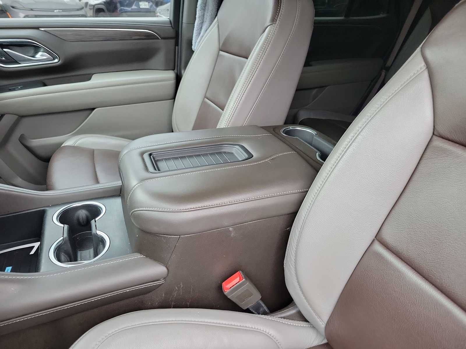 Thumbnail: 2023 Chevrolet Tahoe - 16