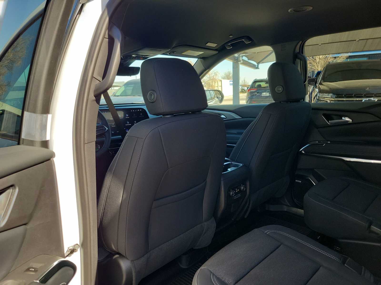 Thumbnail: 2026 Chevrolet Traverse - 12