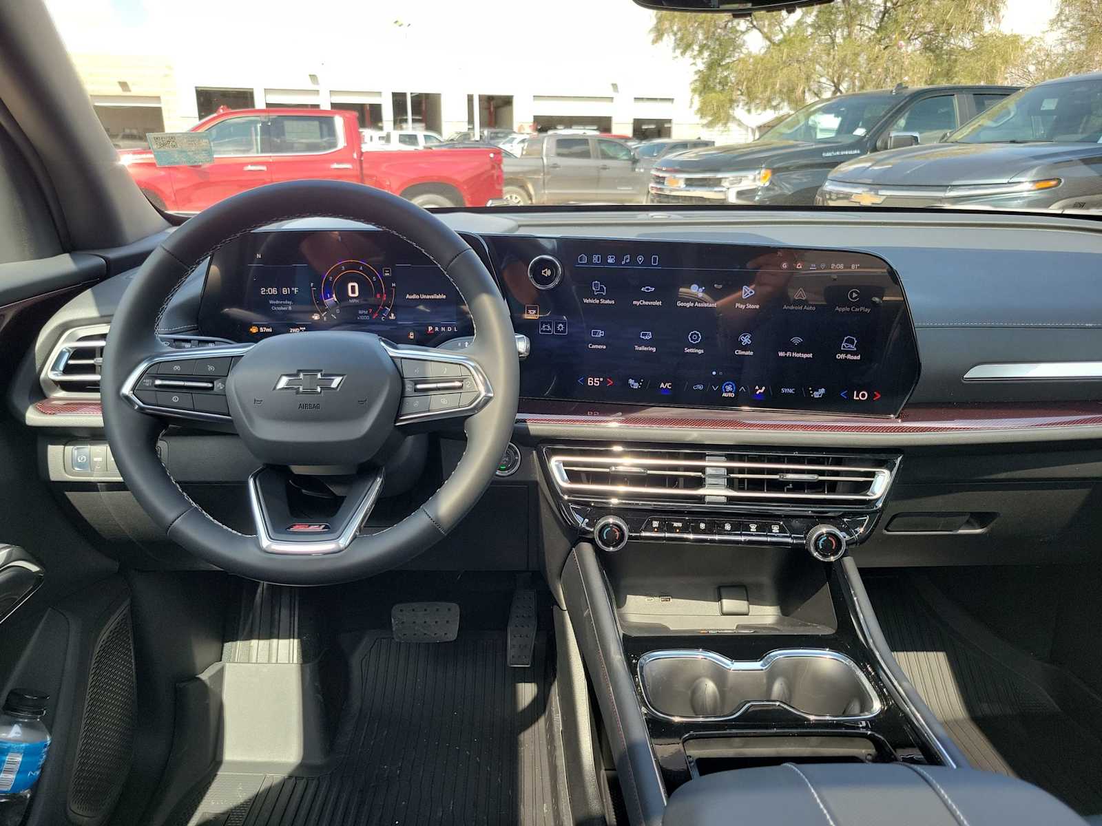 Thumbnail: 2026 Chevrolet Traverse - 10