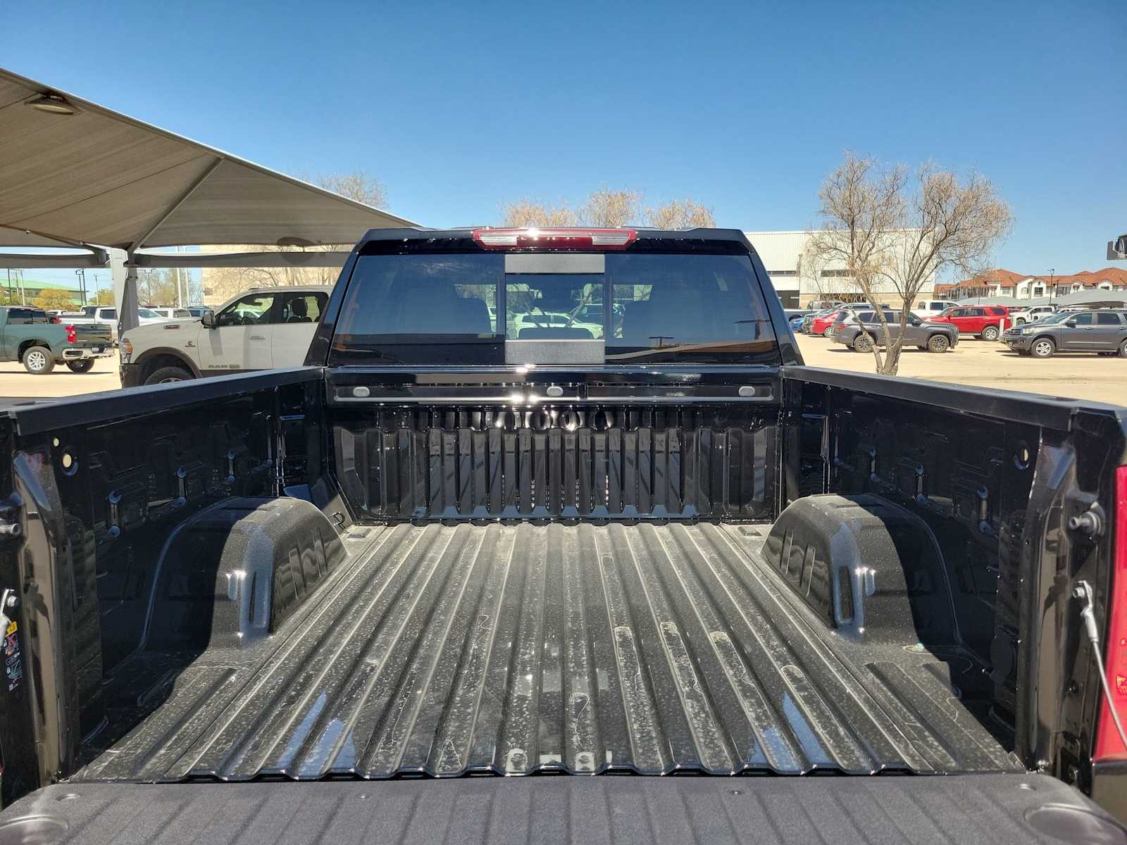 Thumbnail: 2026 Chevrolet Silverado 1500 - 15