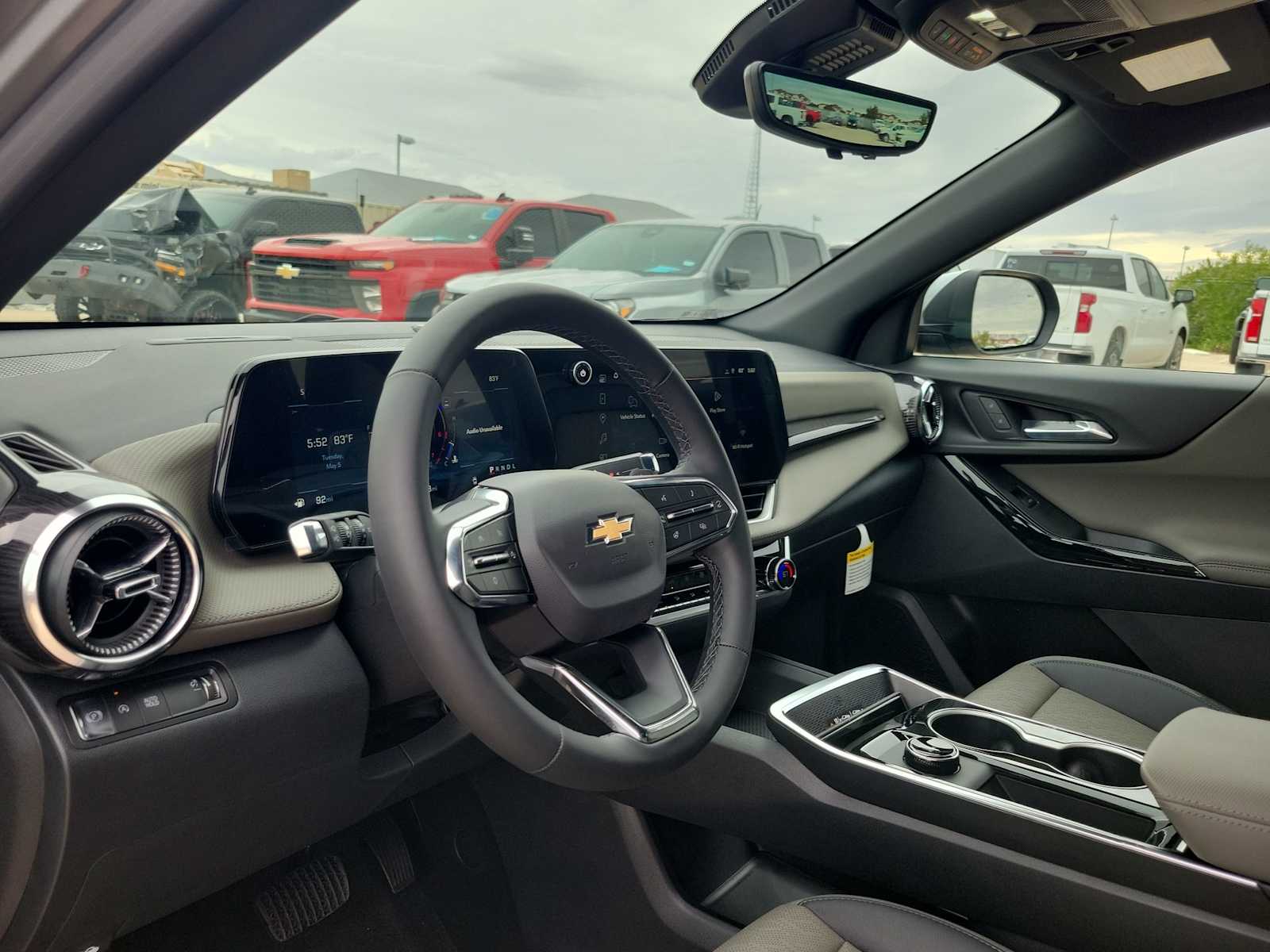 Thumbnail: 2026 Chevrolet Equinox - 10