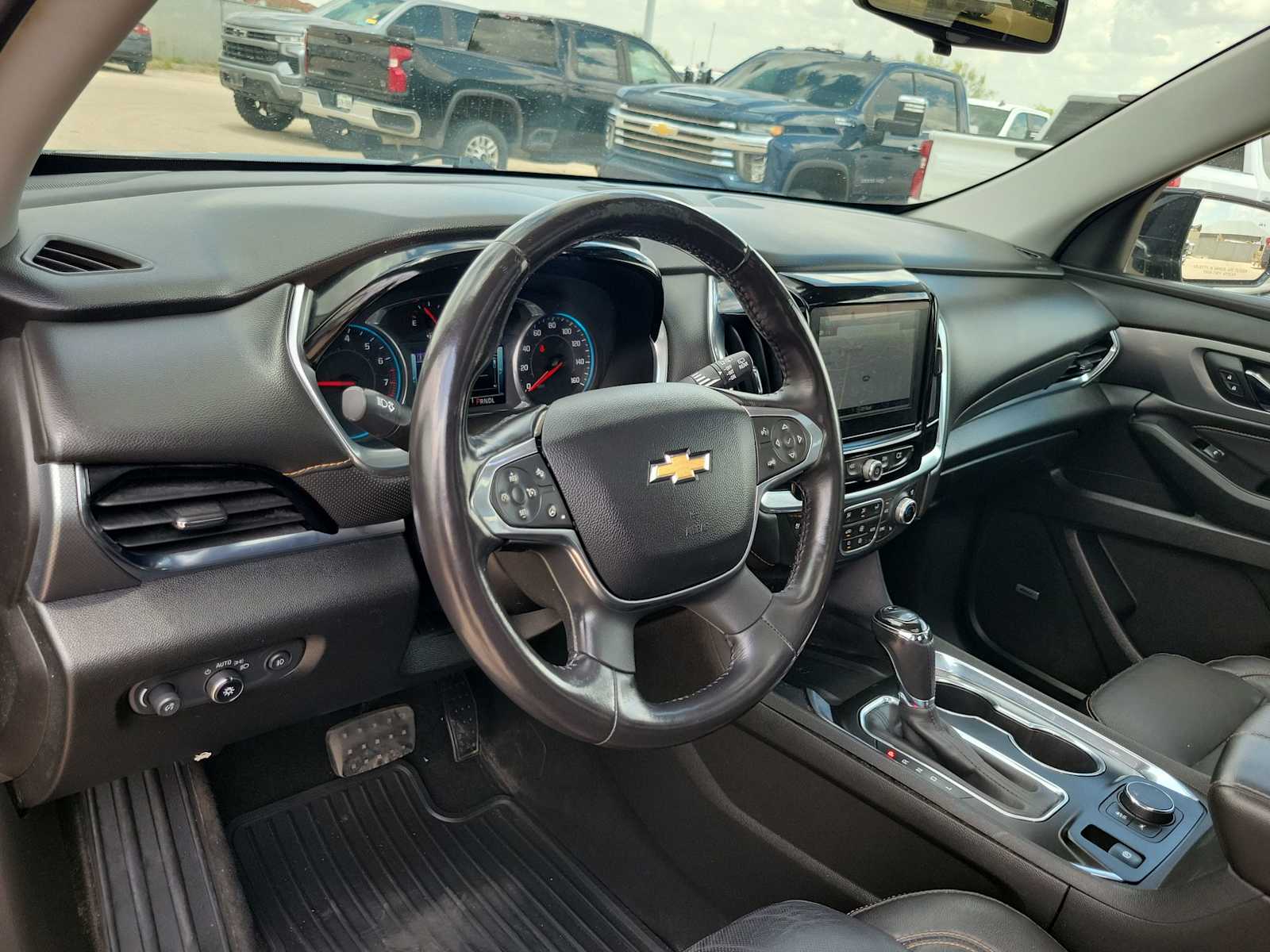 Thumbnail: 2018 Chevrolet Traverse - 2