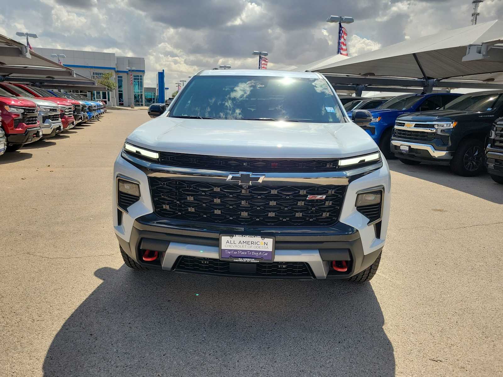 Thumbnail: 2026 Chevrolet Traverse - 6