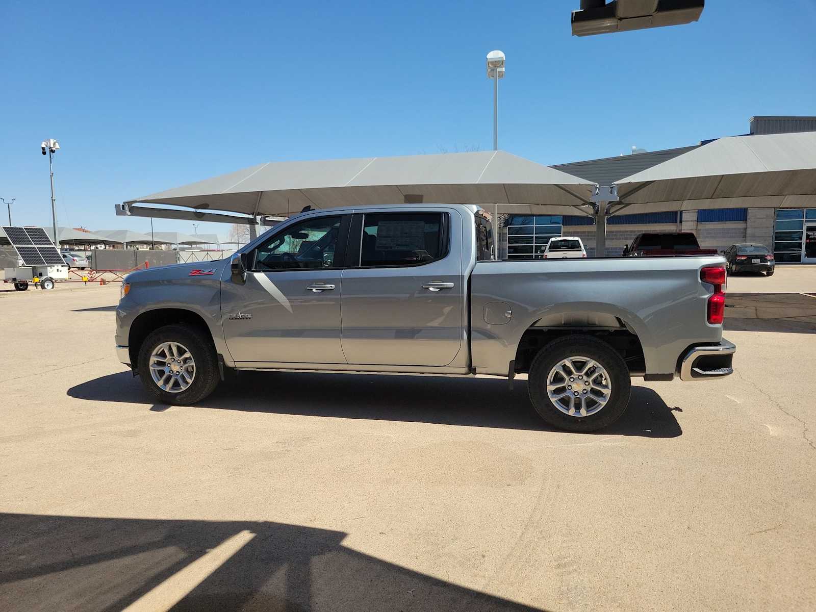 Thumbnail: 2026 Chevrolet Silverado 1500 - 5