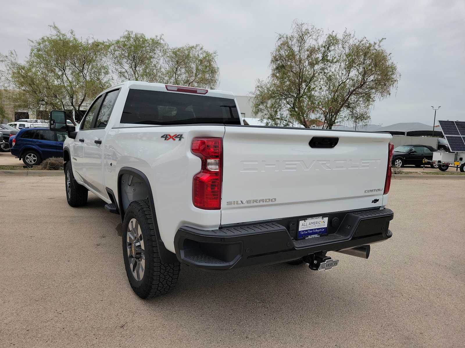 Thumbnail: 2026 Chevrolet Silverado 2500 - 4