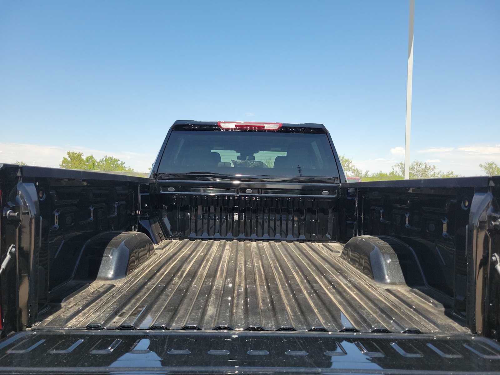 Thumbnail: 2026 Chevrolet Silverado 2500 - 23