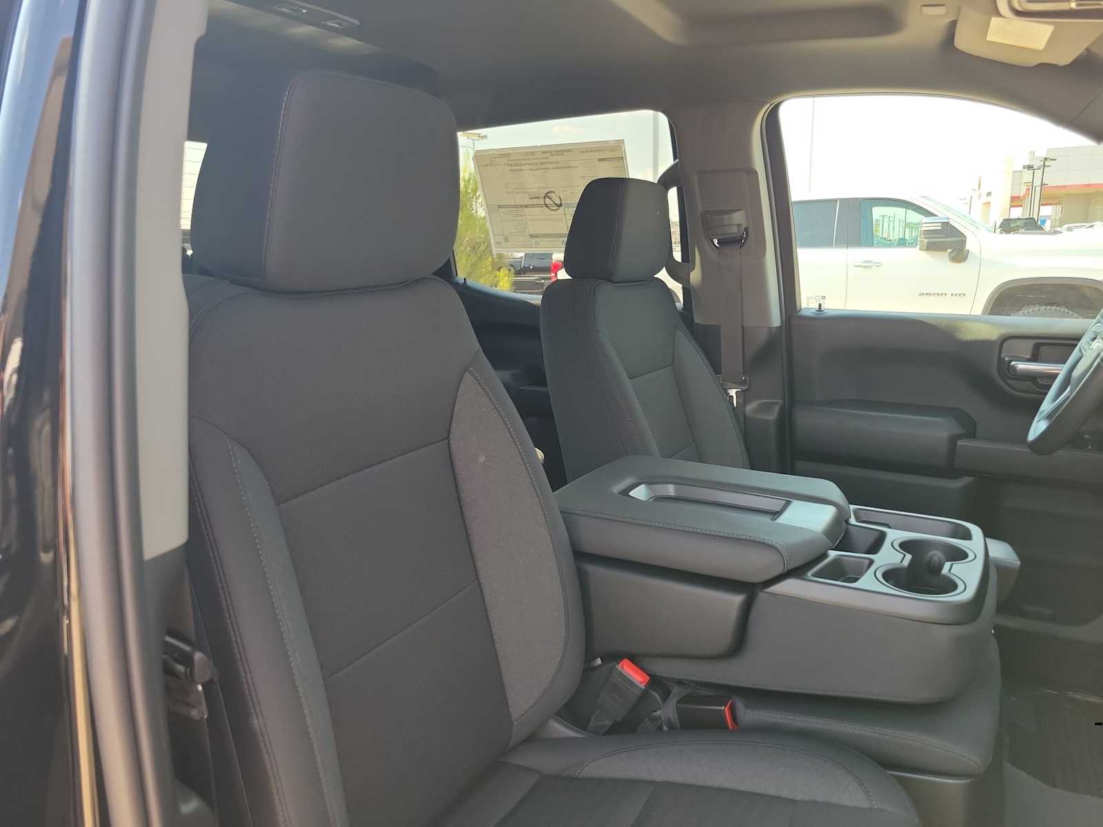 Thumbnail: 2026 Chevrolet Silverado 1500 - 14