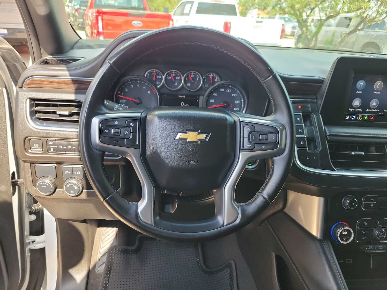 Thumbnail: 2023 Chevrolet Tahoe - 15