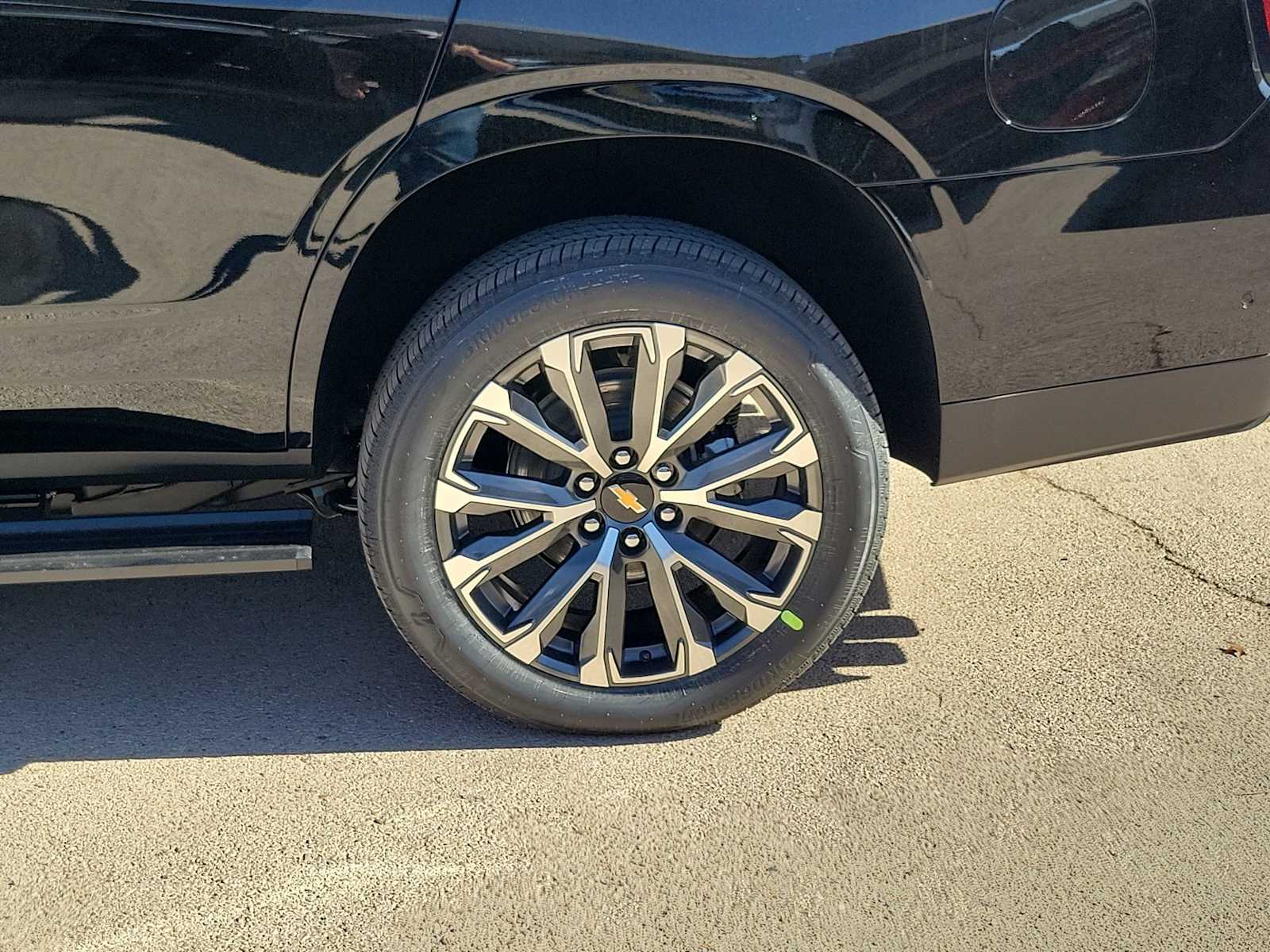 Thumbnail: 2026 Chevrolet Tahoe - 8