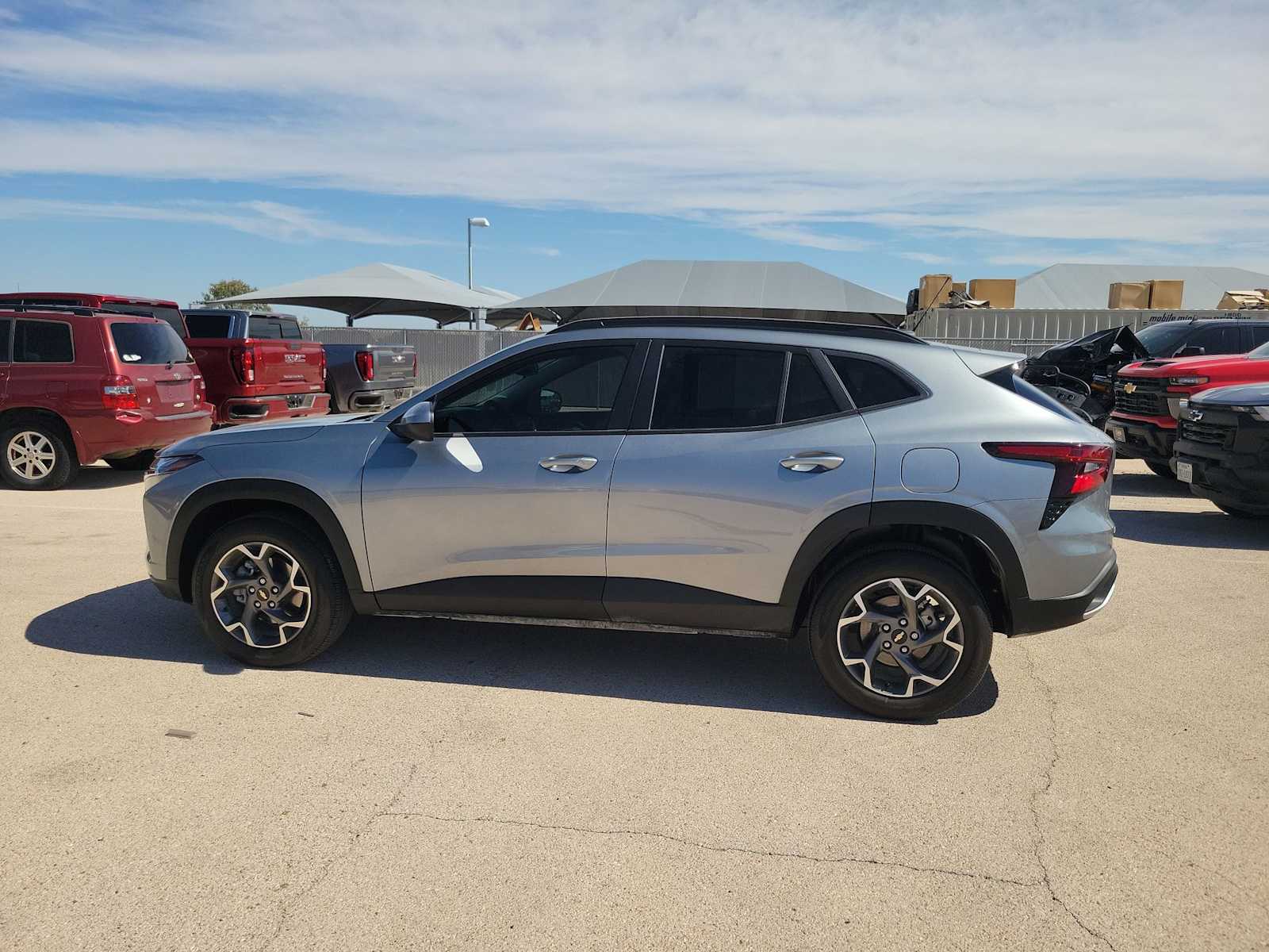Thumbnail: 2025 Chevrolet Trax - 5