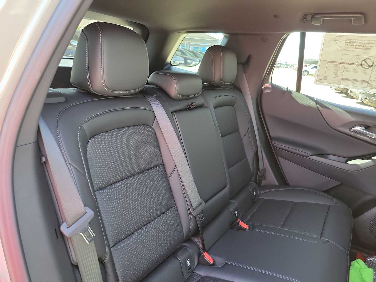 2026 Chevrolet Equinox LT 13
