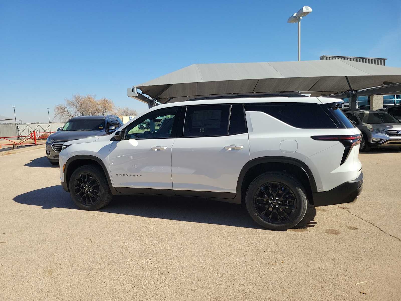 Thumbnail: 2026 Chevrolet Traverse - 3