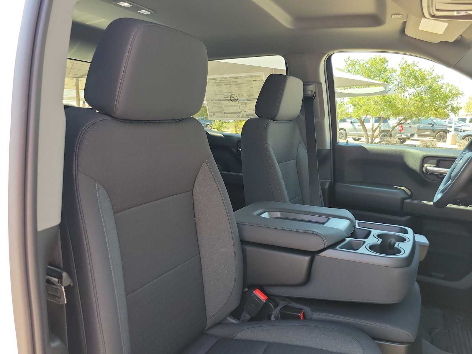 Thumbnail: 2026 Chevrolet Silverado 1500 - 14