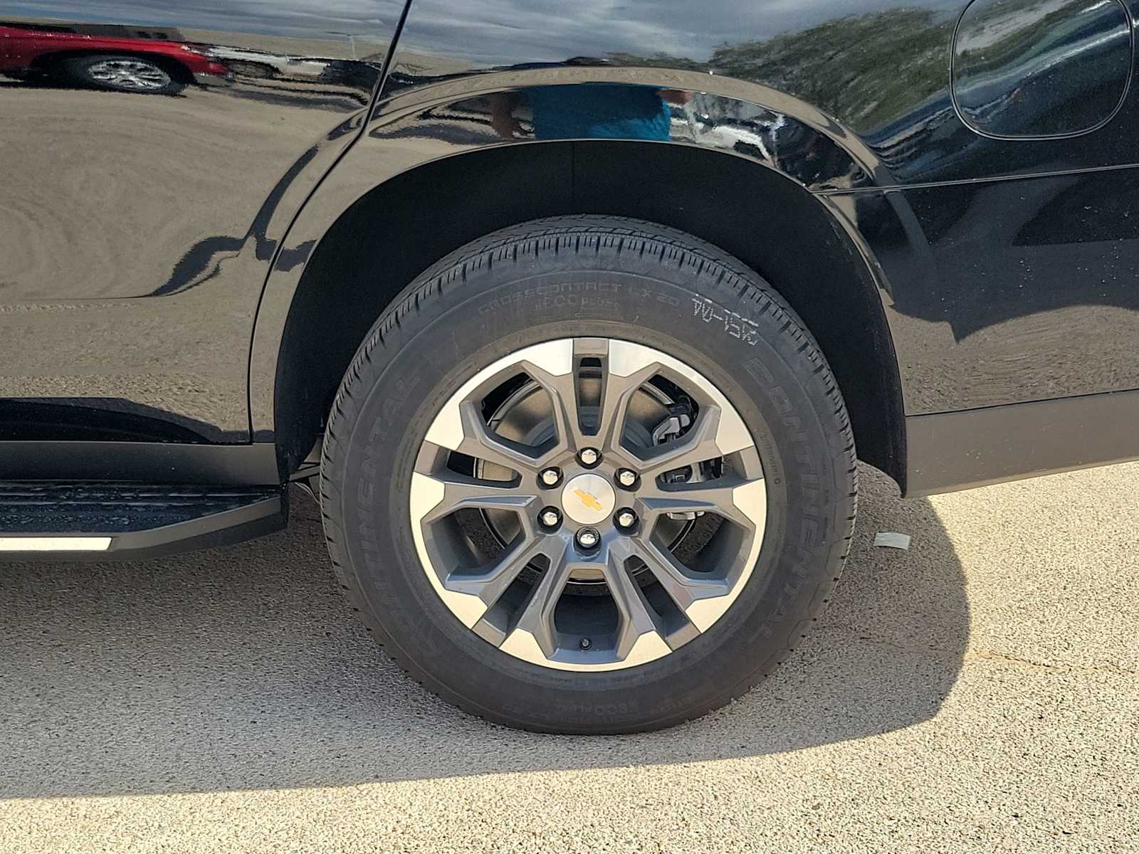 Thumbnail: 2026 Chevrolet Tahoe - 8