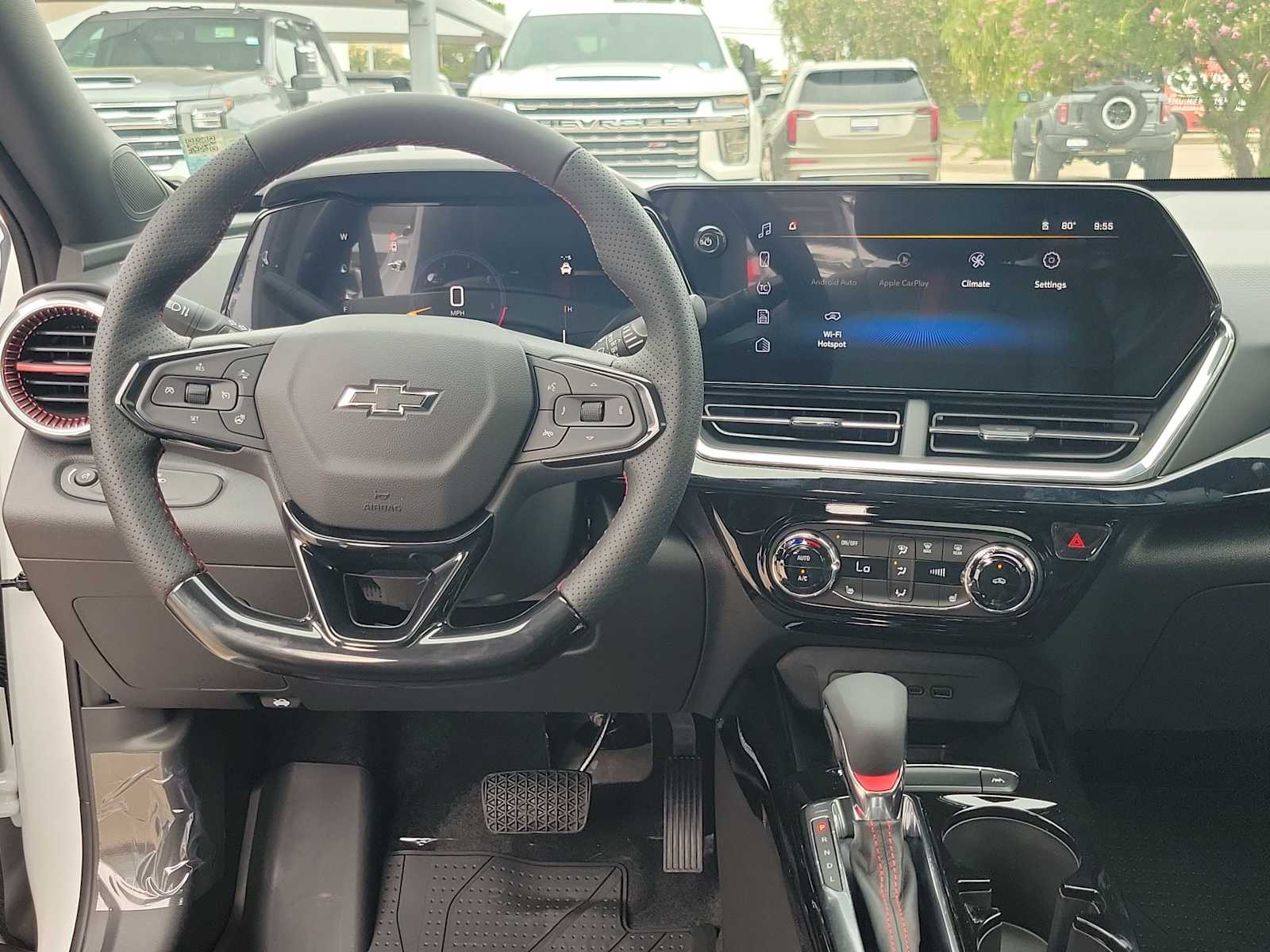 Thumbnail: 2026 Chevrolet Trax - 14