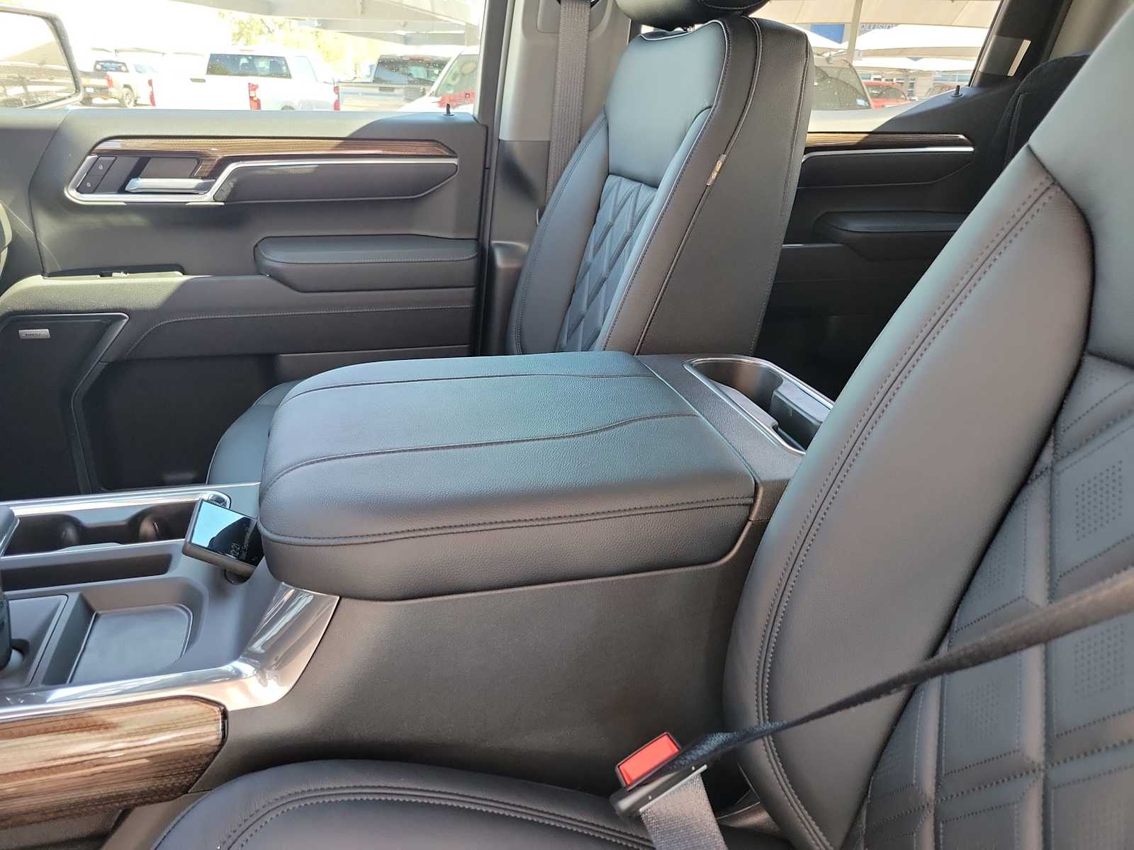 Thumbnail: 2025 Chevrolet Silverado 1500 - 16