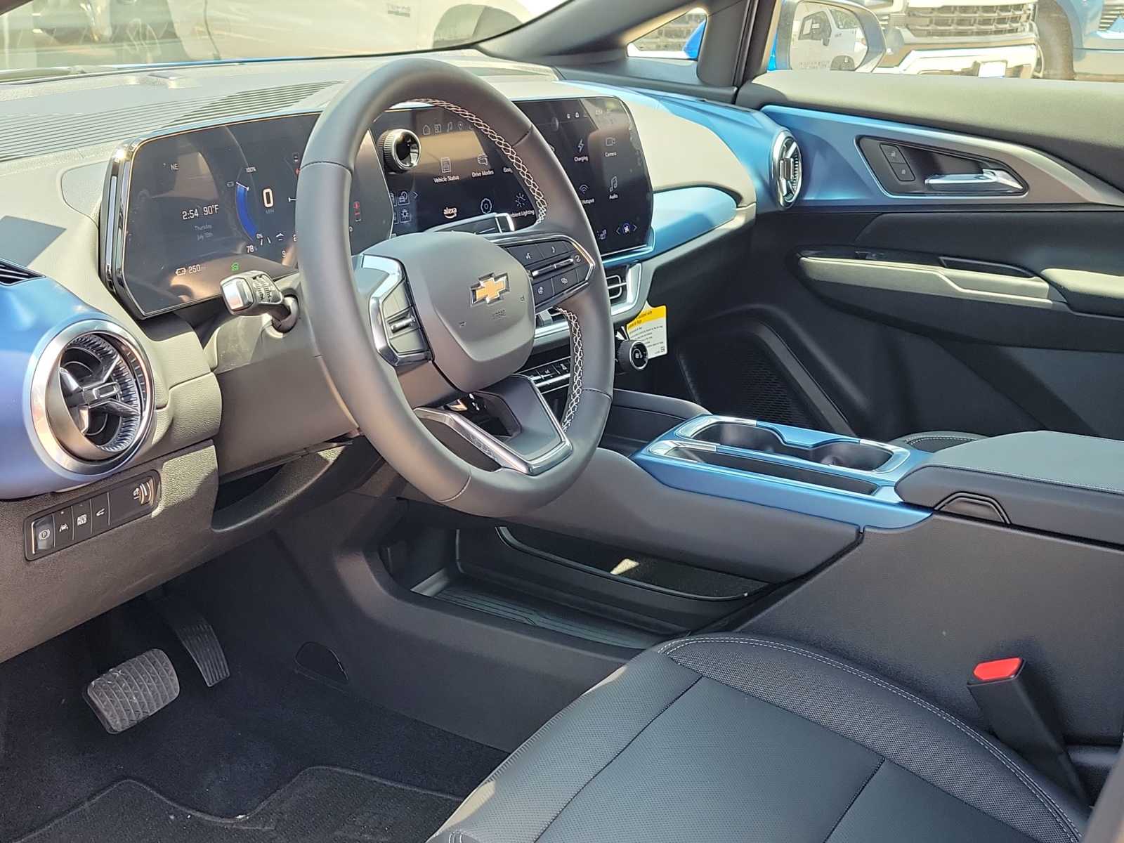 Thumbnail: 2024 Chevrolet Equinox - 2