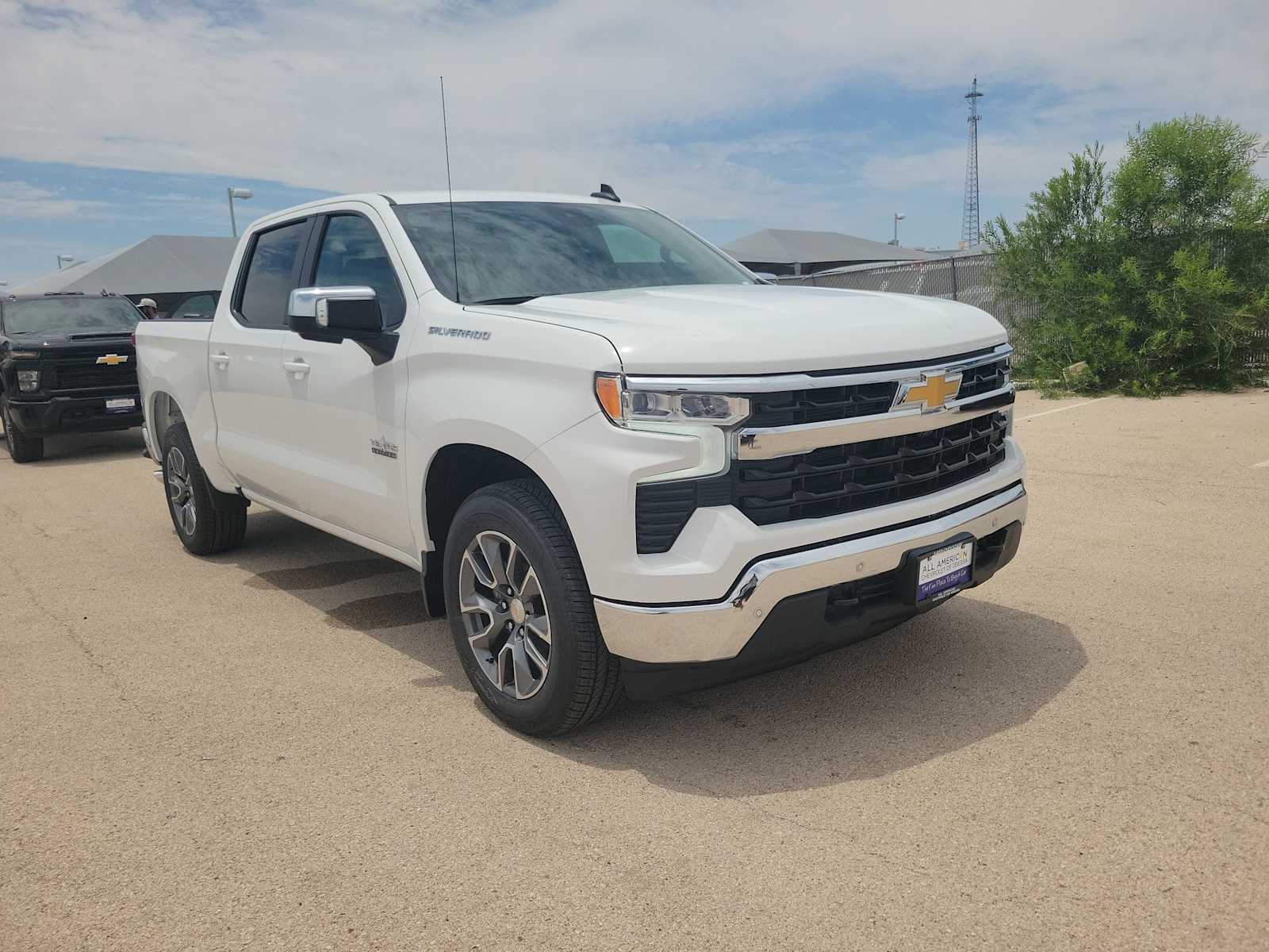 Thumbnail: 2026 Chevrolet Silverado 1500 - 2