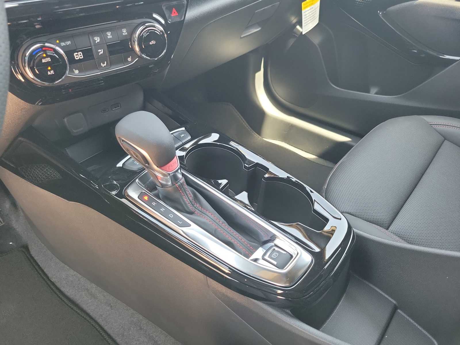 Thumbnail: 2026 Chevrolet Trax - 13