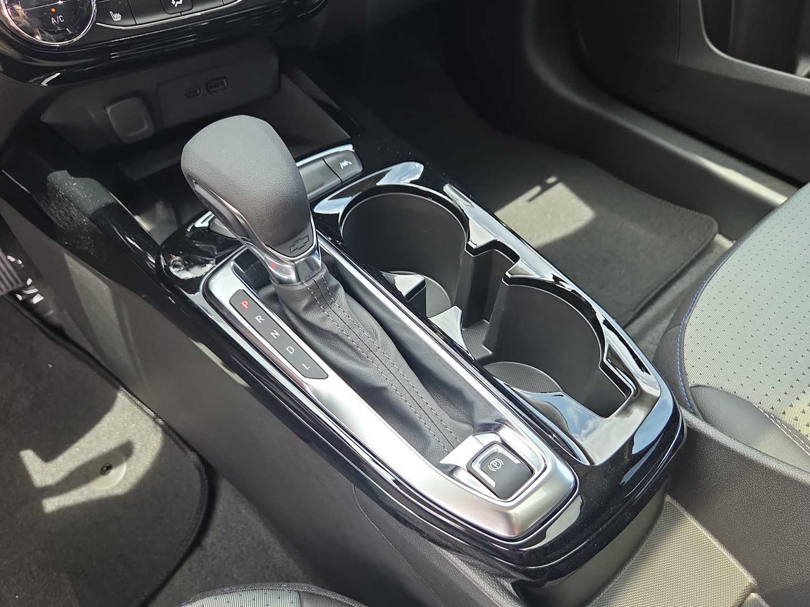 Thumbnail: 2026 Chevrolet Trax - 21