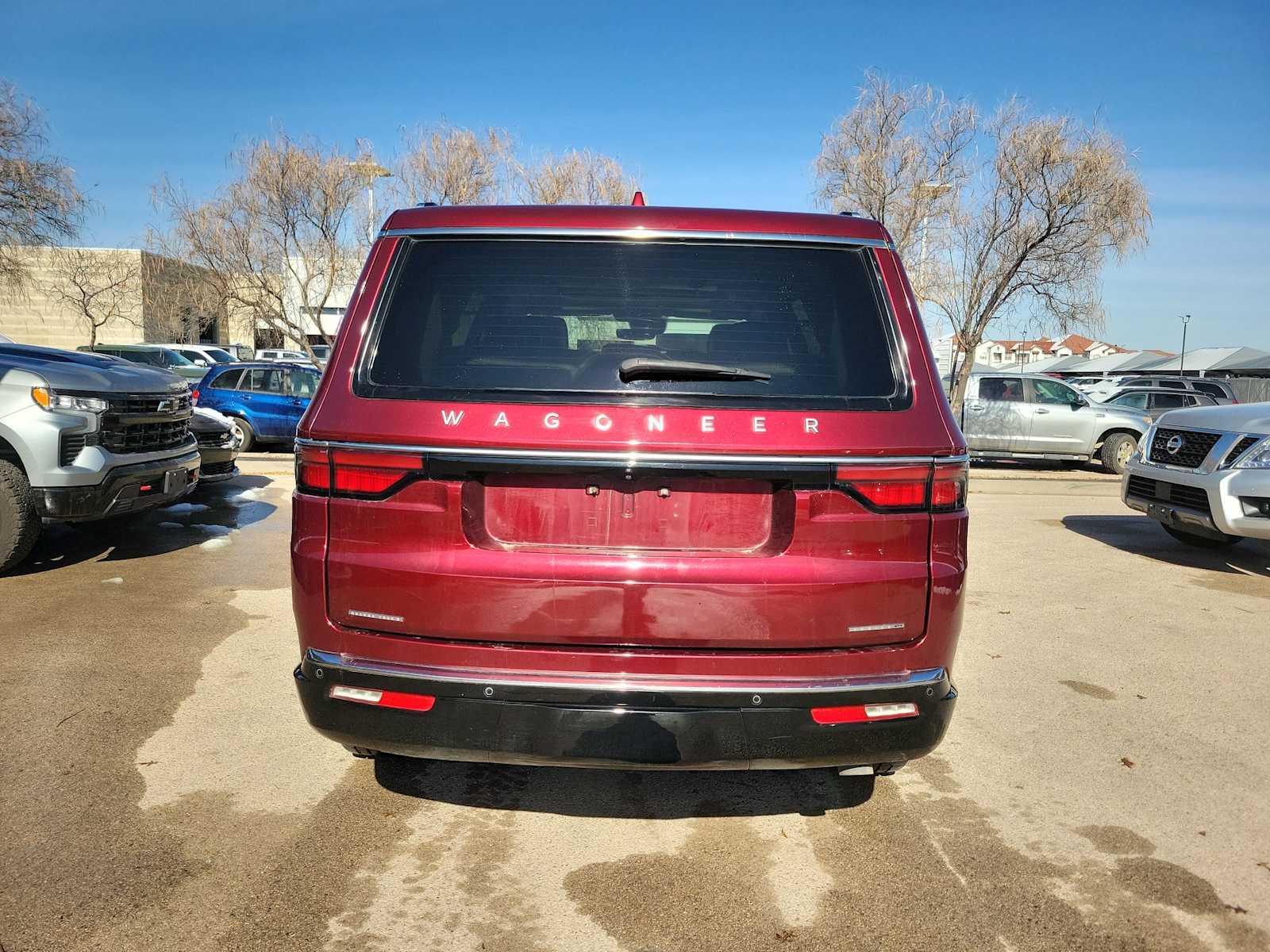 Thumbnail: 2022 Jeep Wagoneer - 5