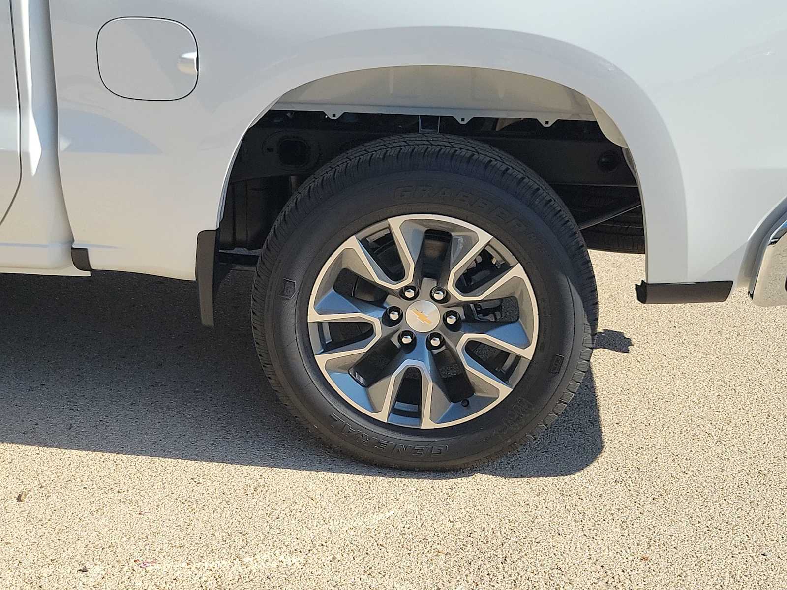 Thumbnail: 2026 Chevrolet Silverado 1500 - 8