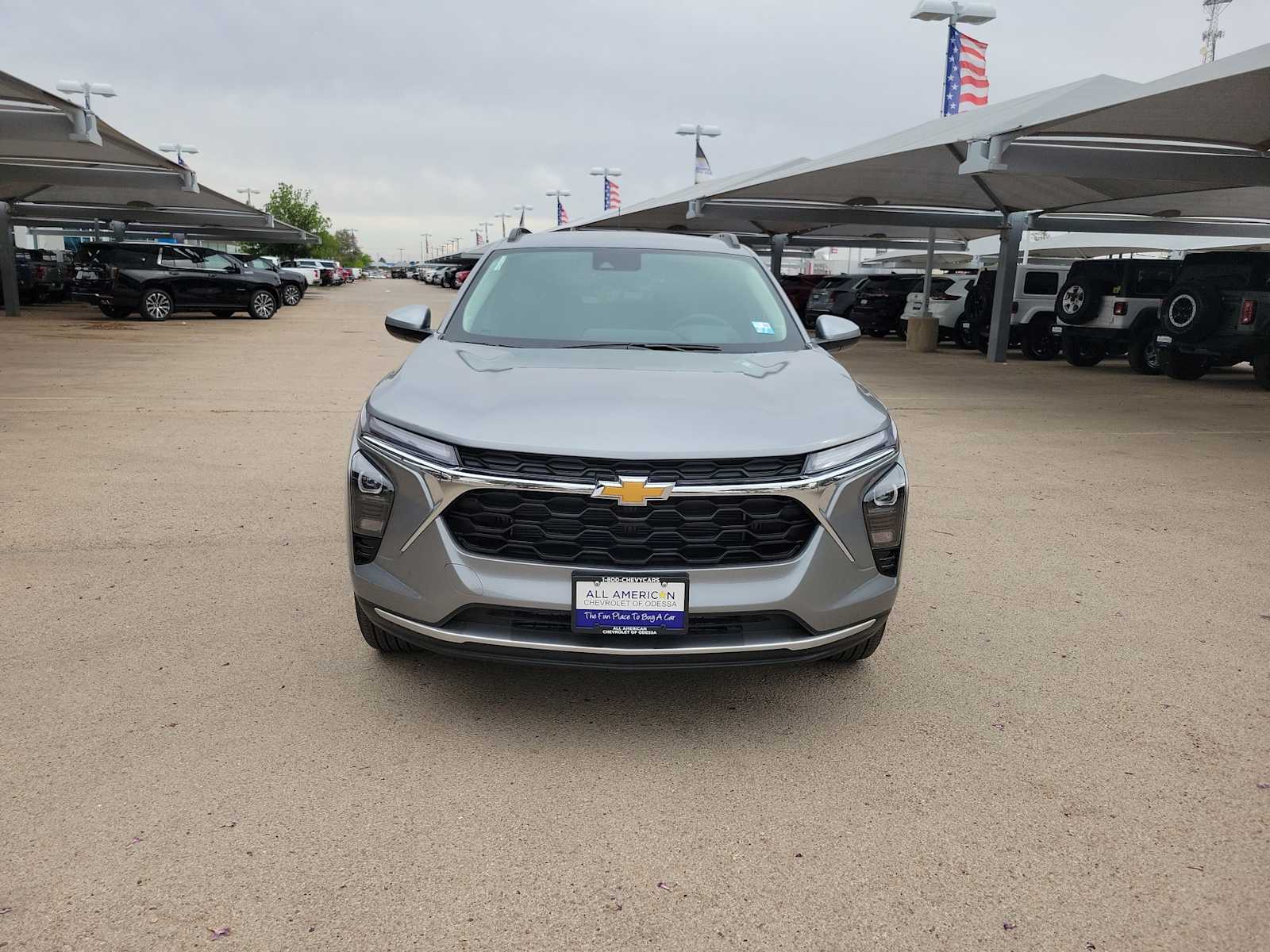 Thumbnail: 2026 Chevrolet Trax - 3