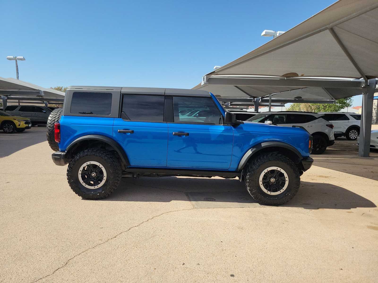 Thumbnail: 2023 Ford Bronco - 9