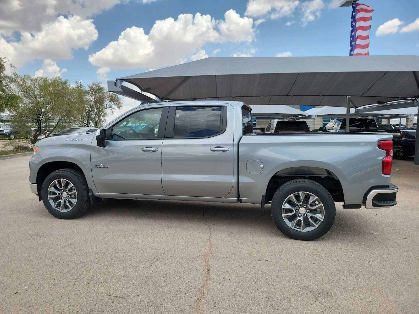 Thumbnail: 2026 Chevrolet Silverado 1500 - 3